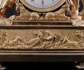Reloj con la diosa Artemisa, detalle altorrelieve