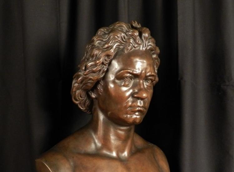 escultura Beethoven