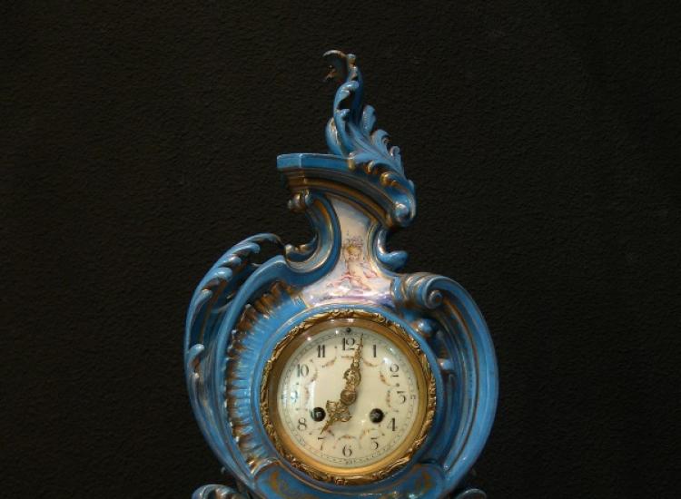 Reloj de chimenea francés